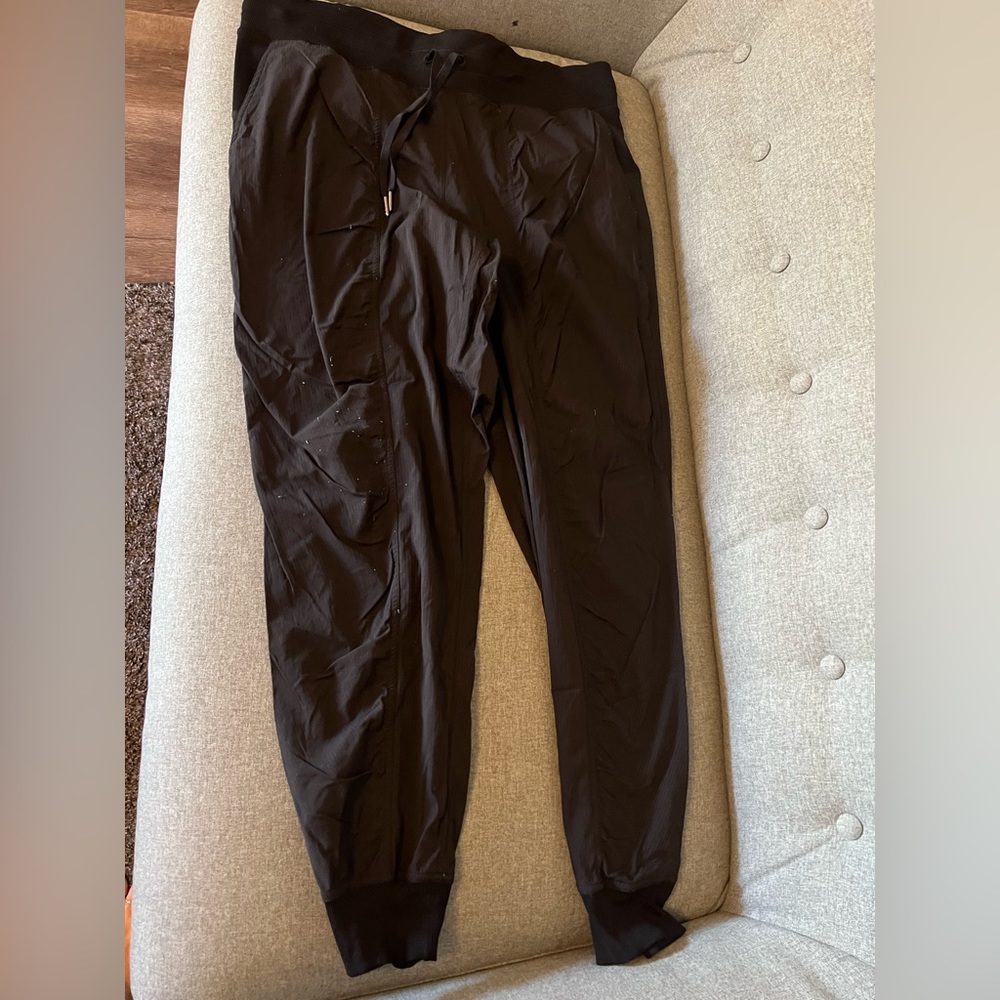Lululemon pants
